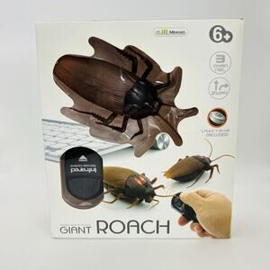 GIANT ROACH Infrared Remote Control Cockroach RC Toy